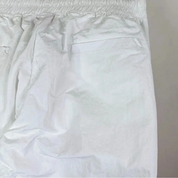 Nike Womens Size Medium Jennie  Clothes Windbreaker Jogger Pant - Picture 14 of 16